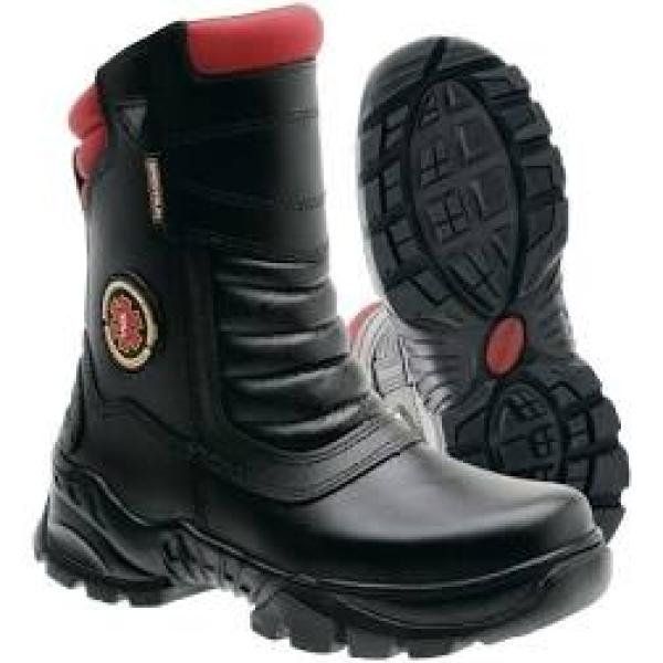 Bota SAMU em couro cano médio
